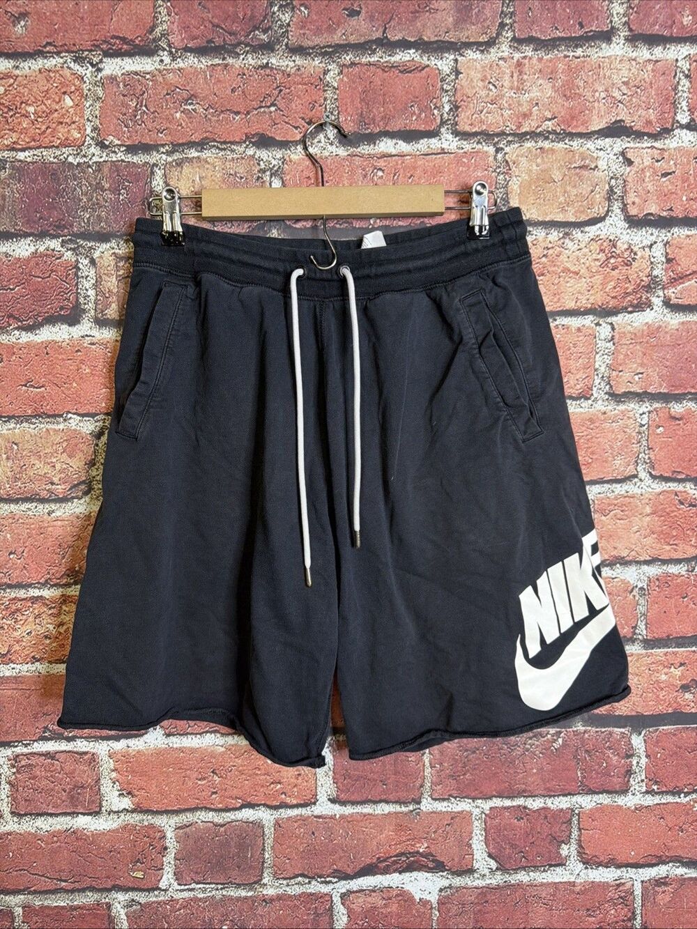Nike Shorts Men's Size XL Big Logo French Terry Sweat Athletic